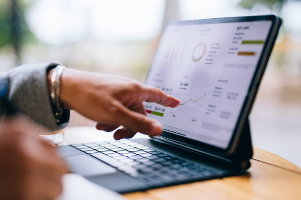 Campaign performance analytics on screen